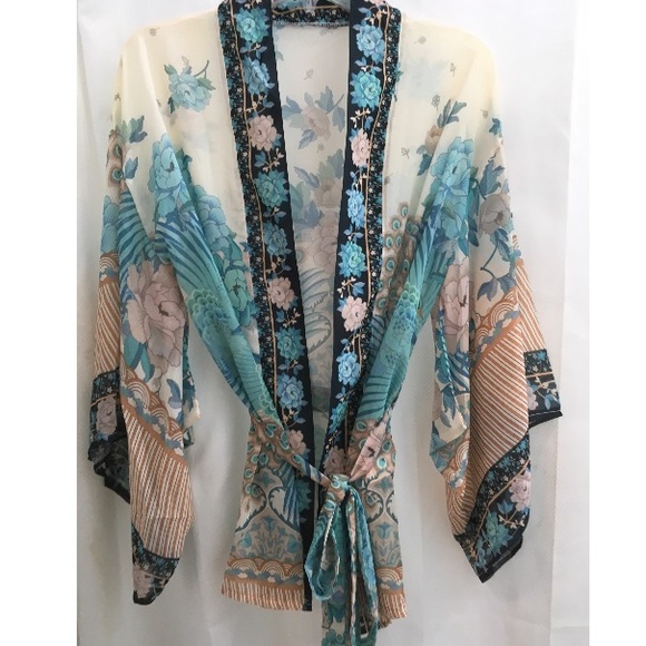 Cloud Dancer Short KIMONO Beach Wrap Coverup - Picture 6 of 6